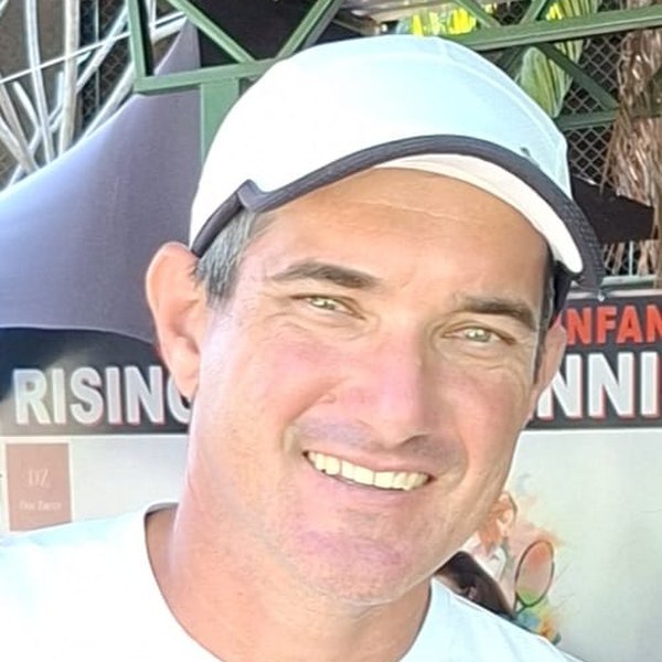 Leandro Lobo
